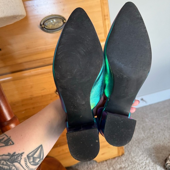 Intentionally Blank Green Iridescent Leather Heels Size 10 - Picture 12 of 13